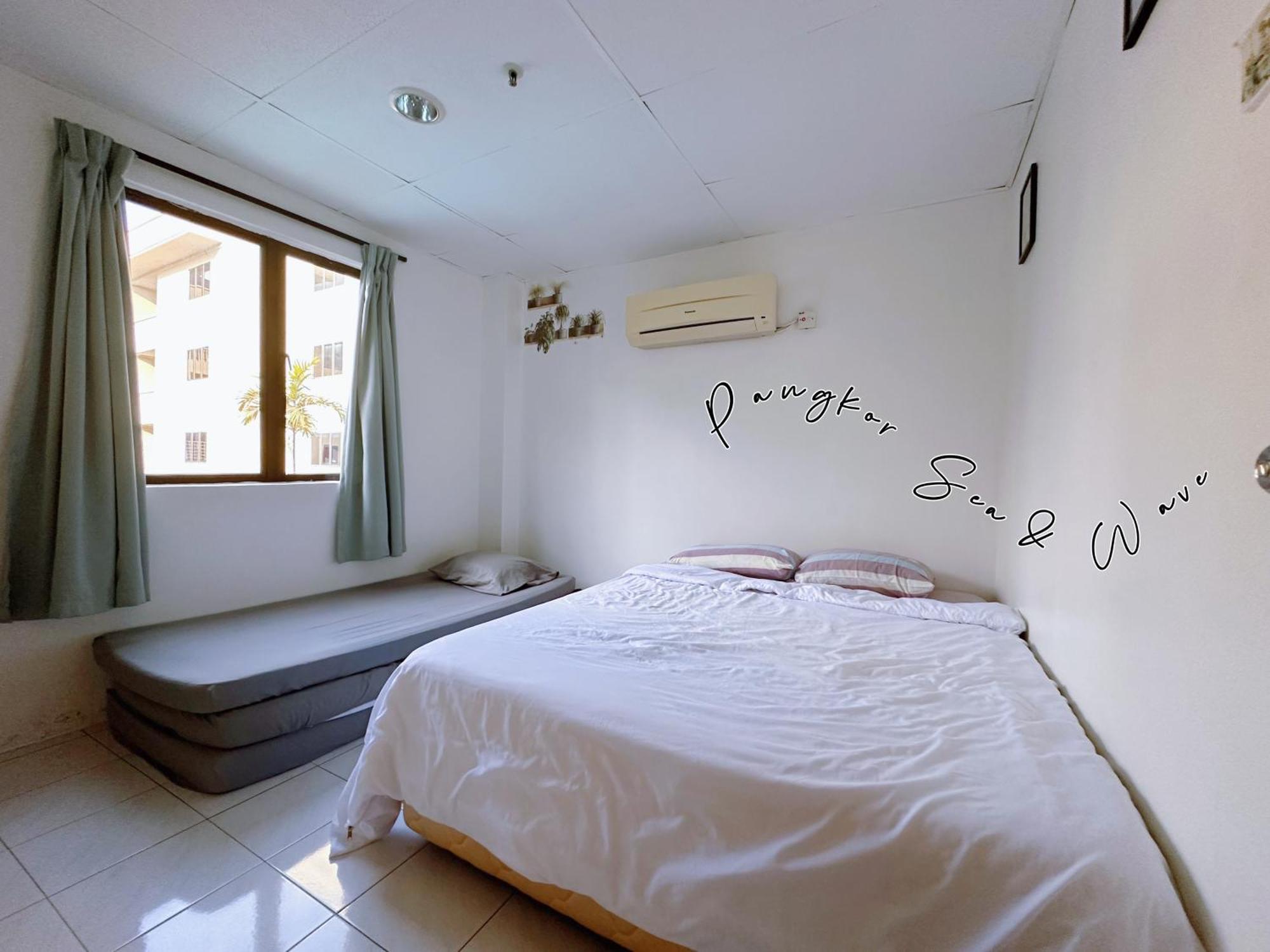 Sea & Wave #1 Coral Bay Apartment Pekan Pangkor Екстериор снимка